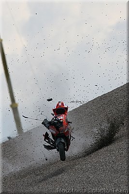 motogp-stoner_21.jpg
