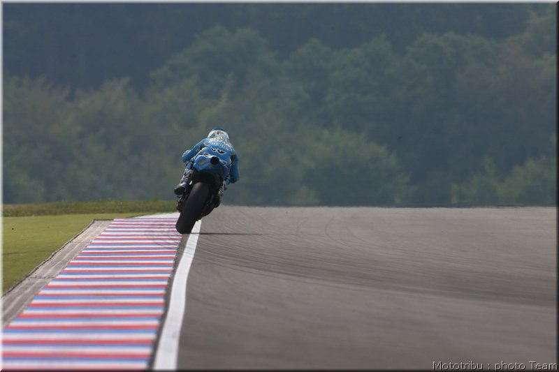 motogp-capirossi_12