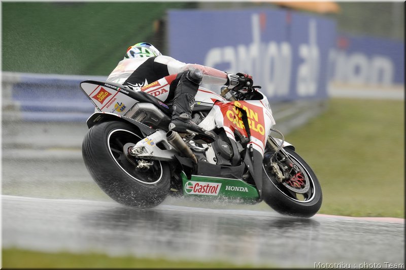 motogp-deangelis_09
