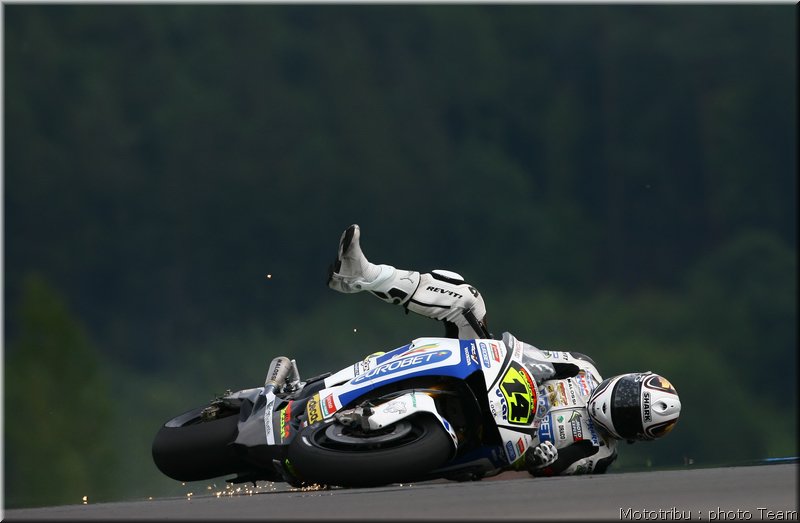 motogp-depuniet_03