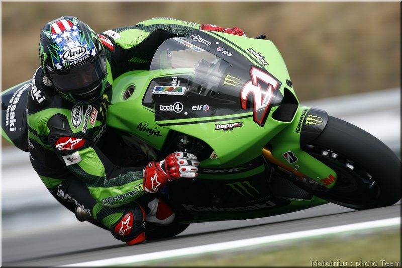 motogp-hopkins_06