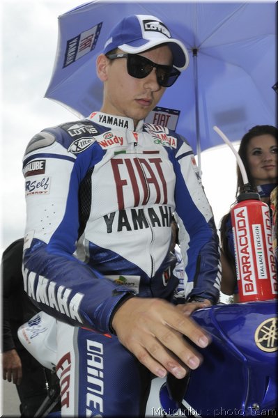 motogp-lorenzo_9