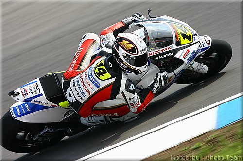 motogp-depuniet_05.jpg