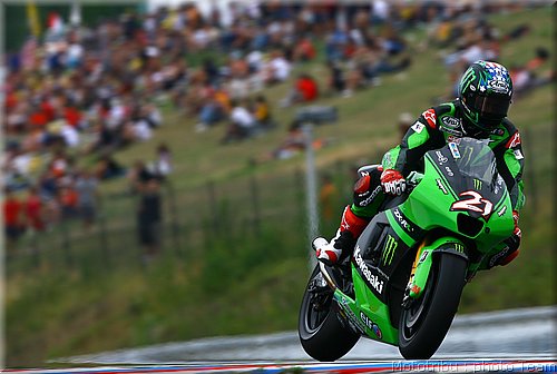 motogp-hopkins_16.jpg
