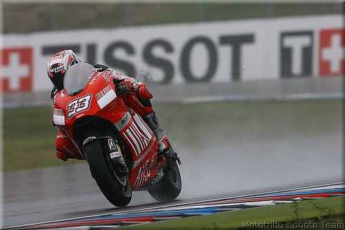 motogp-melandri_8.jpg