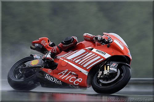 motogp-stoner_04.jpg