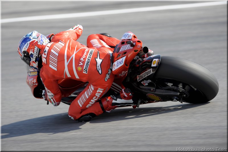 motogp-stoner_05