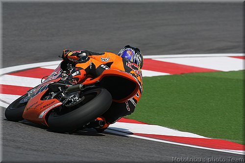 250-aoyama_1.jpg