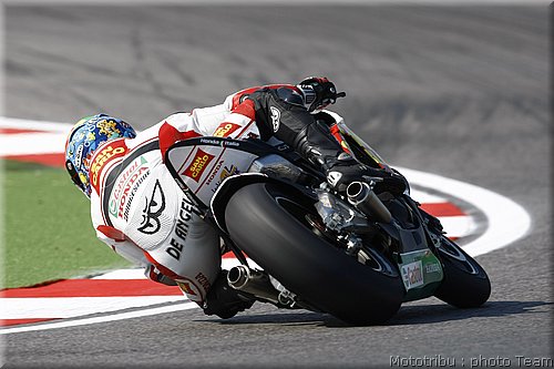 motogp-deangelis_04.jpg