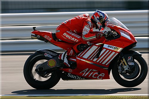 motogp-stoner_14.jpg