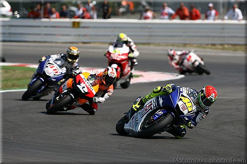motogp_sanmarin2008_72.jpg