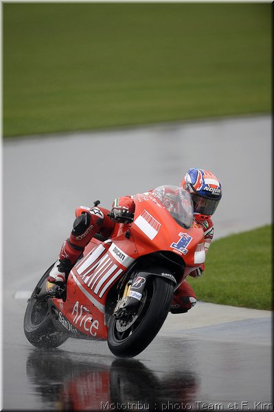 motogp_stoner_04