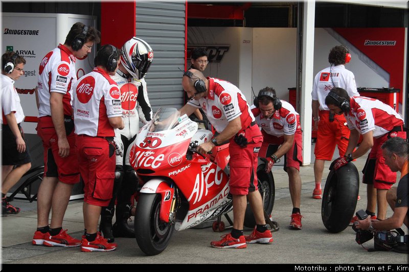 motogp_guintoli_07