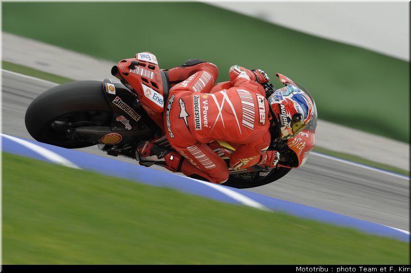 motogp_stoner_02