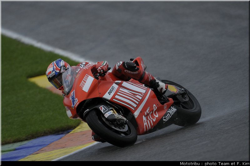 motogp_stoner_10