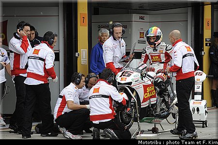 motogp_deangelis_10.jpg