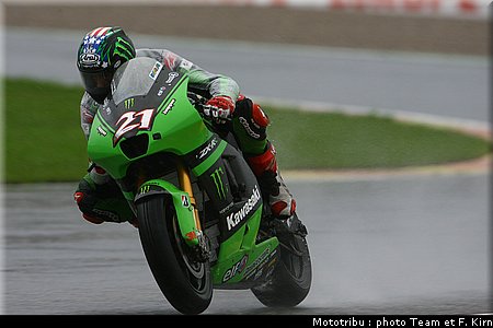motogp_hopkins_05.jpg