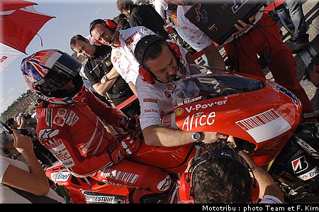 motogp_stoner_08.jpg