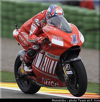 motogp_stoner_14.jpg