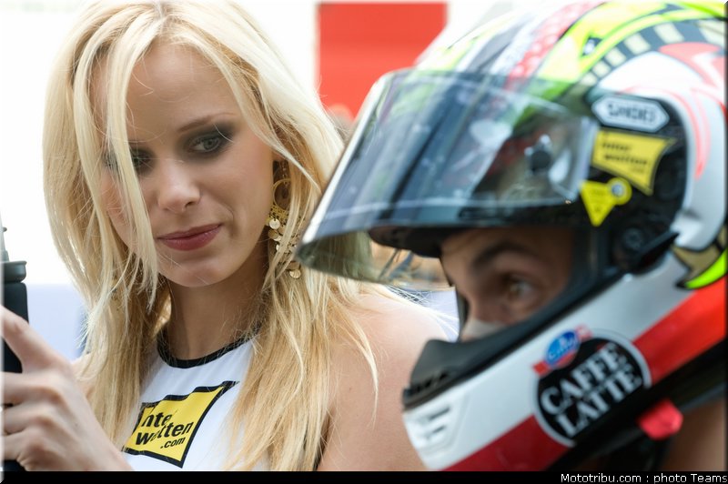 pitbabes_motogp_2008_0011