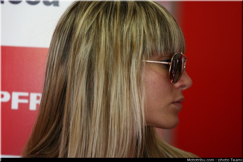 pitbabes_motogp_2008_0043
