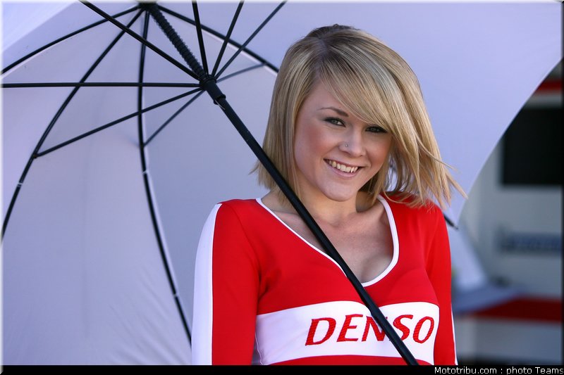 pitbabes_motogp_2008_0045