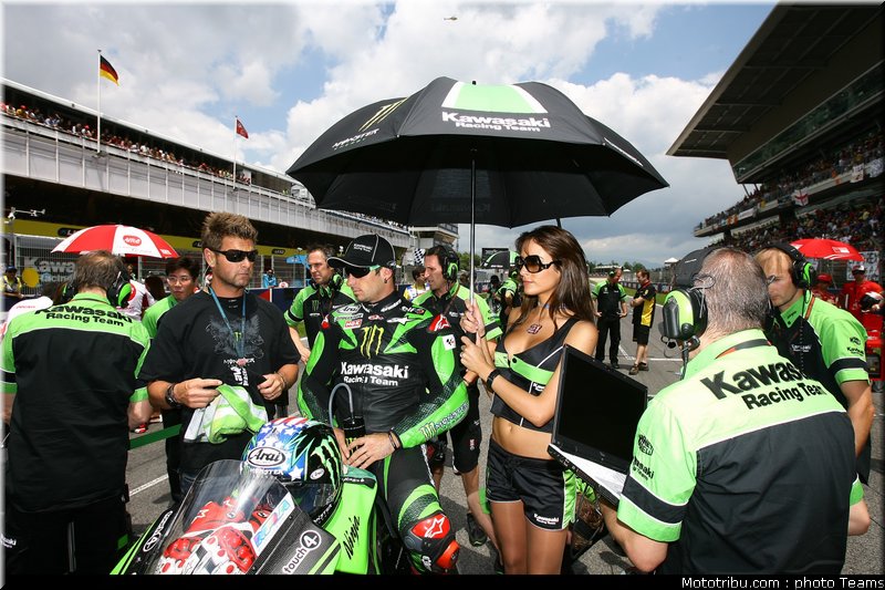 pitbabes_motogp_2008_0052
