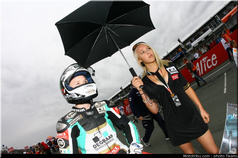 pitbabes_motogp_2008_0065