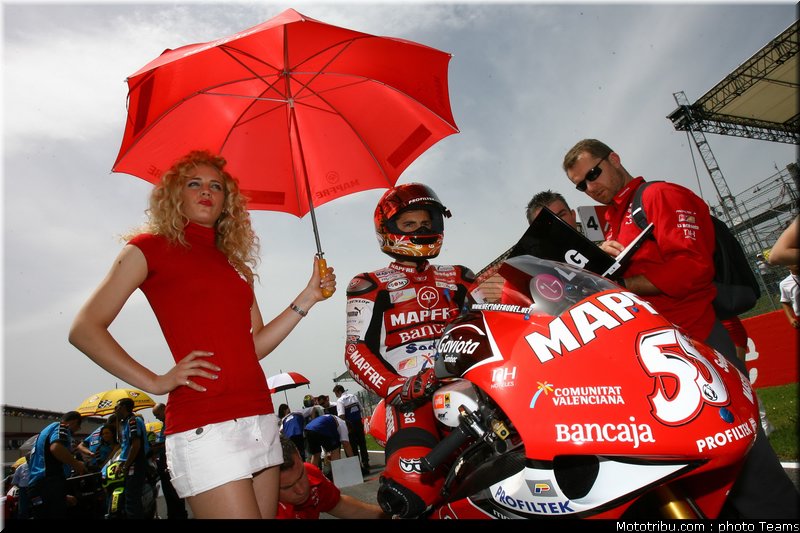 pitbabes_motogp_2008_0090
