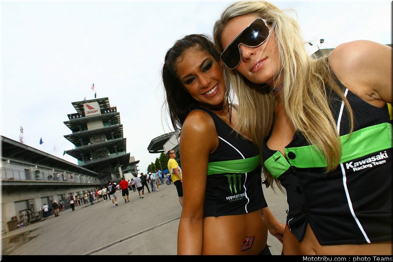 pitbabes_motogp_2008_0118