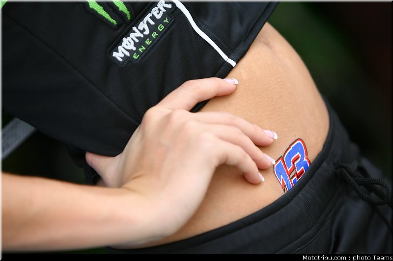 pitbabes_motogp_2008_0125