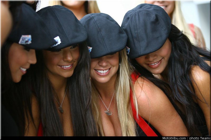 pitbabes_motogp_2008_0133