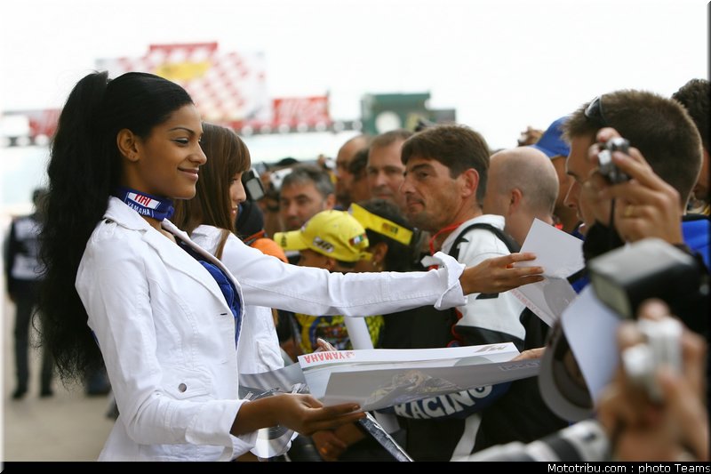 pitbabes_motogp_2008_0229