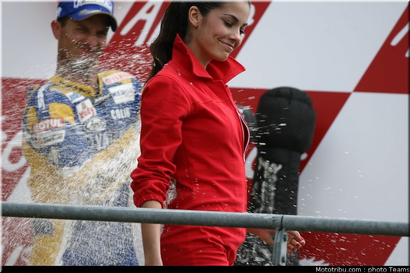 pitbabes_motogp_2008_0230