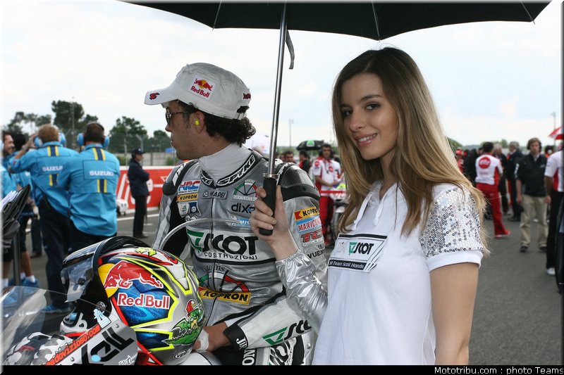 pitbabes_motogp_2008_0254