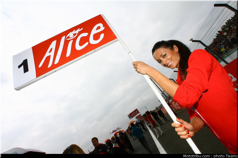 pitbabes_motogp_2008_0255