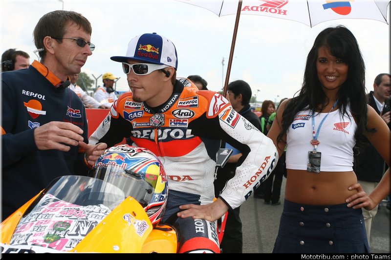 pitbabes_motogp_2008_0257