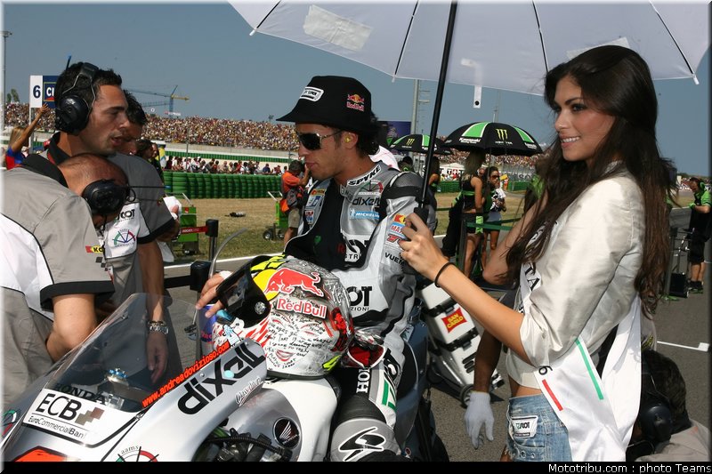 pitbabes_motogp_2008_0305