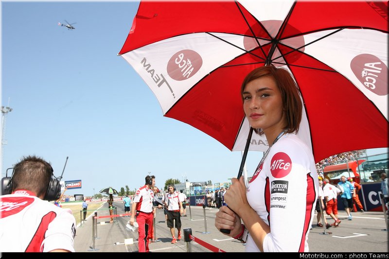 pitbabes_motogp_2008_0311
