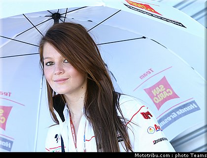 pitbabes_motogp_2008_0005.jpg
