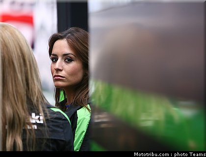 pitbabes_motogp_2008_0035.jpg