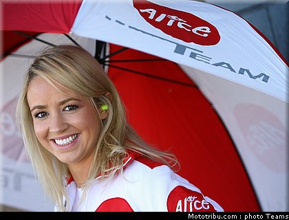 pitbabes_motogp_2008_0044.jpg