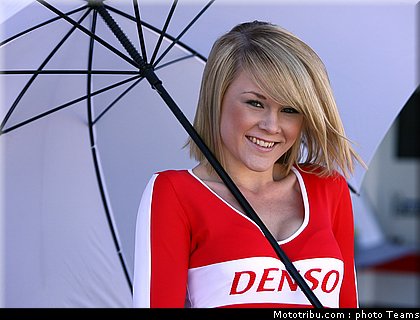 pitbabes_motogp_2008_0045.jpg