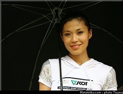 pitbabes_motogp_2008_0055.jpg