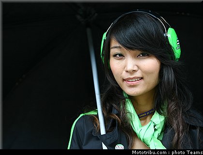 pitbabes_motogp_2008_0058.jpg