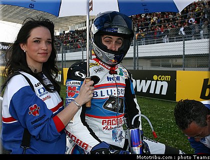 pitbabes_motogp_2008_0077.jpg
