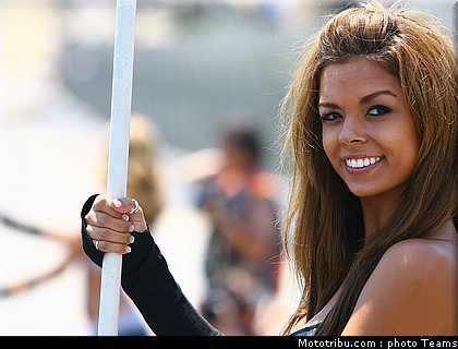 pitbabes_motogp_2008_0100.jpg