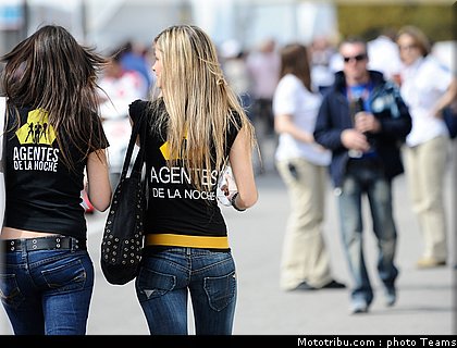 pitbabes_motogp_2008_0211.jpg