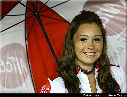 pitbabes_motogp_2008_0285.jpg