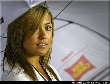 pitbabes_motogp_2008_0287.jpg